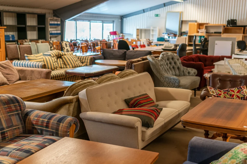 What Is a Furniture Outlet and How Does It Work?